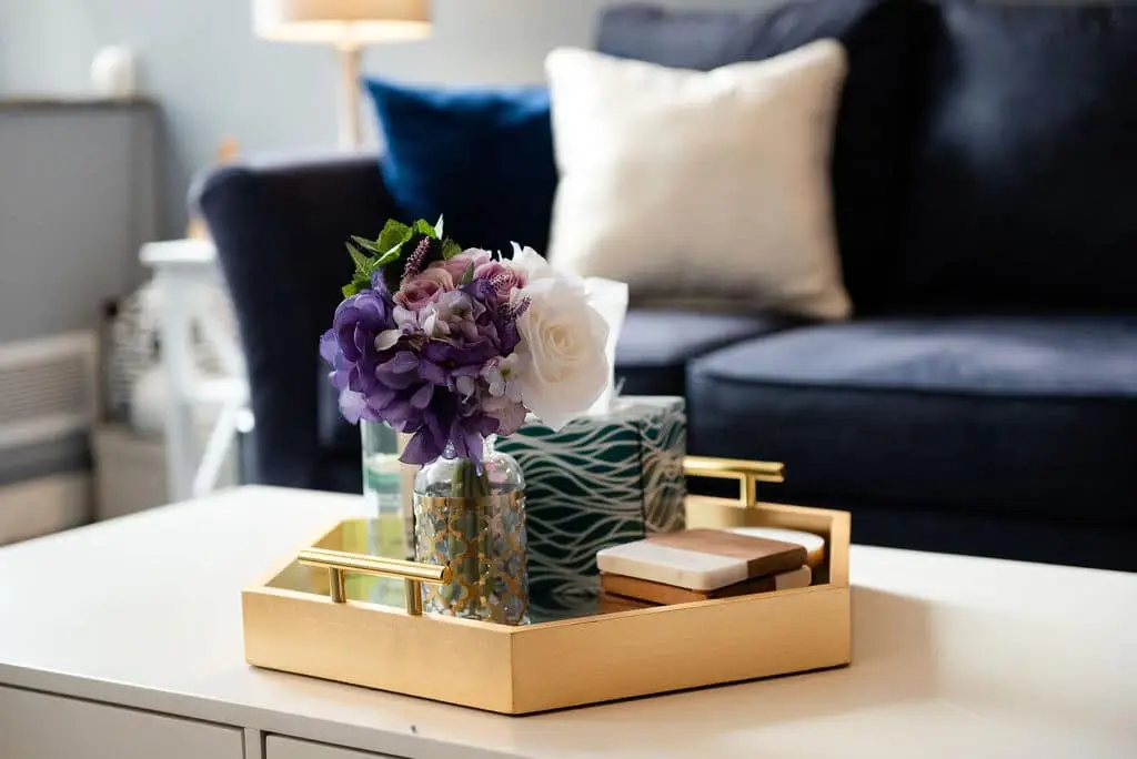 Office Coffee Table Decor